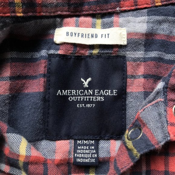 American Eagle boyfriend fit flannel - Picture 3 of 3